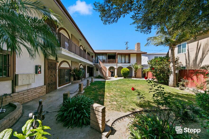 More Photos Of 245 E Artesia Blvd, Long Beach Apartments For Sale