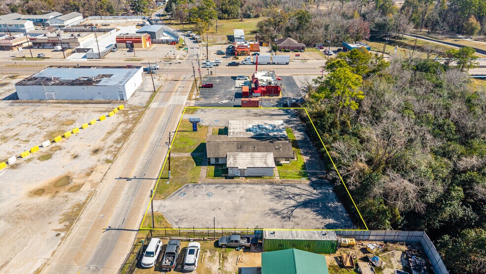 More Photos Of 7030 Bretshire Dr, Houston Medical For Sale
