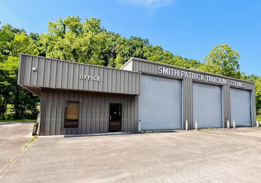 Primary Photo Of 738 Mountain Pkwy, Salyersville Warehouse For Sale