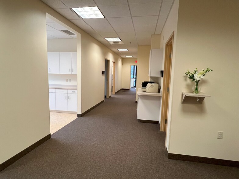 More Photos Of 265 Benton Dr, East Longmeadow Medical For Sale