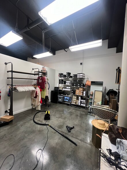 More Photos Of 331-347 W Central Ave, Winter Haven Storefront Retail Office For Lease