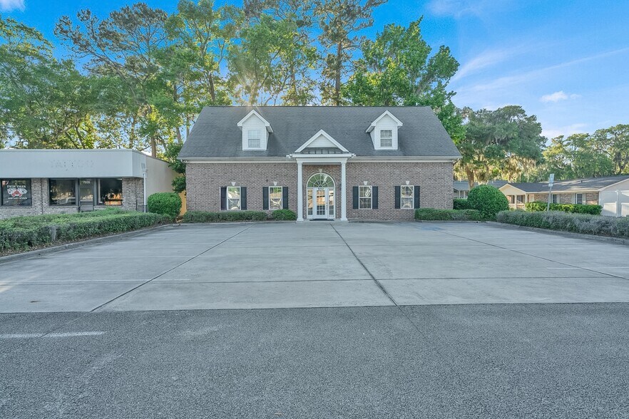 Primary Photo Of 7031 Hodgson Memorial Dr, Savannah Office For Lease