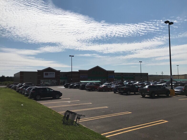More Photos Of 25-27 Columbia, Marystown General Retail For Lease