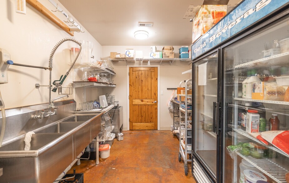 More Photos Of 5870 Old 66, Leasburg Winery Vineyard For Sale