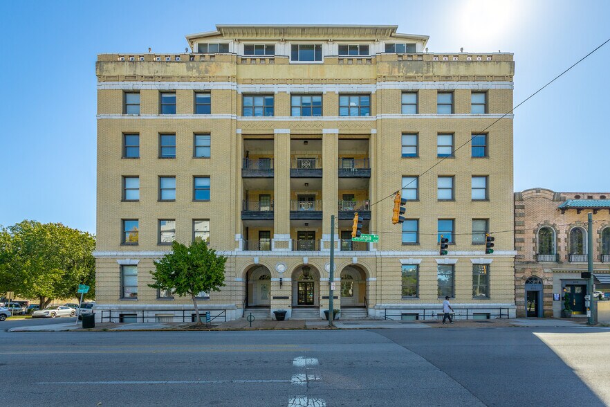 Primary Photo Of 600 Georgia Ave, Chattanooga Apartments For Lease
