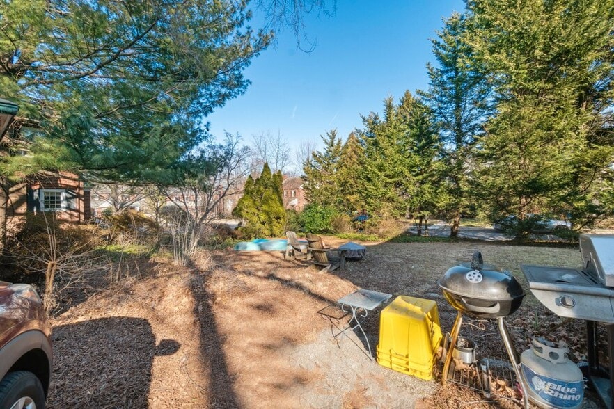 More Photos Of 310 Gittings Ave, Baltimore Apartments For Sale