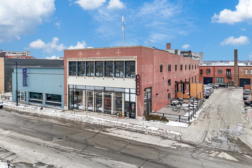 Primary Photo Of 1420 Locust St, Des Moines Office For Lease