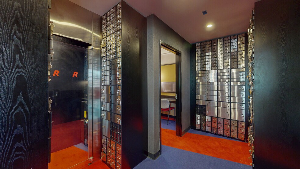 More Photos Of 201 E 9th St, Ocean City Bank For Sale