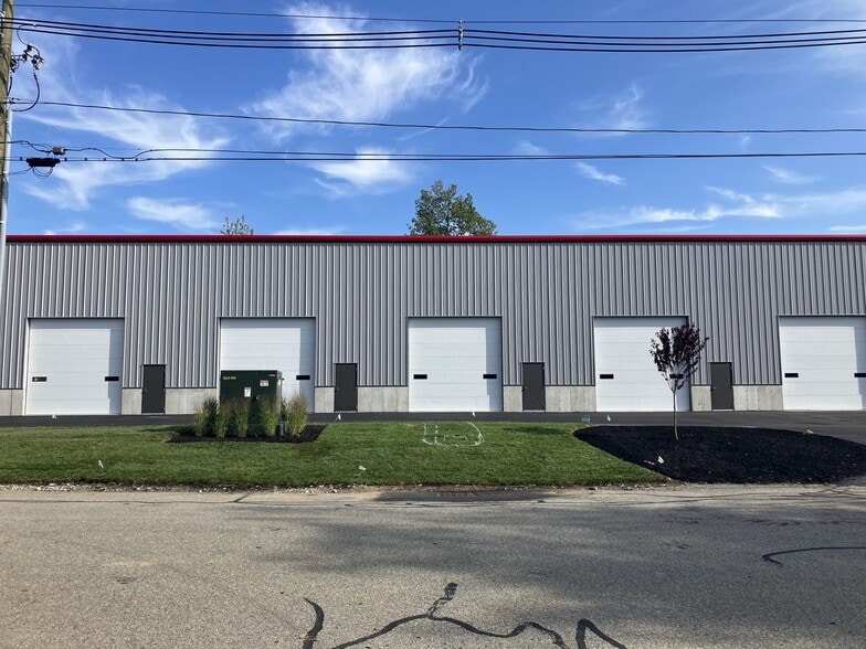 More Photos Of 156 Hartwell St, West Boylston Industrial For Lease