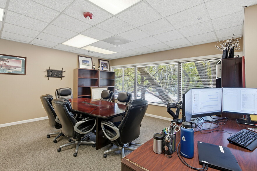 More Photos Of 1044 William Hilton Pky, Hilton Head Island Office For Sale