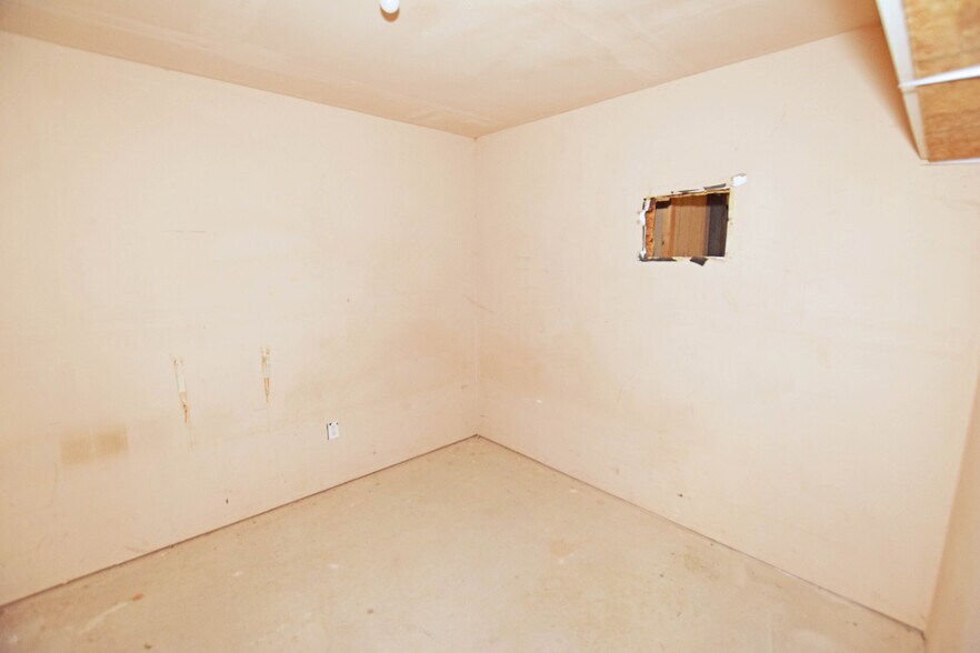 More Photos Of 12008 E Highway 158, Gardendale Industrial For Sale