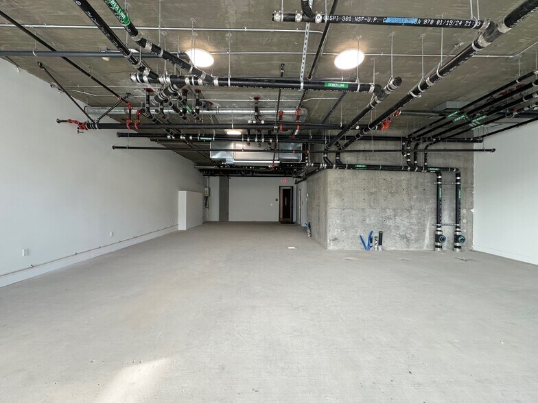 More Photos Of 611 N Virgil Ave, Los Angeles Apartments For Lease