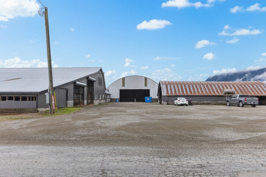 More Photos Of 8713 Howell Rd, Deroche Land For Sale