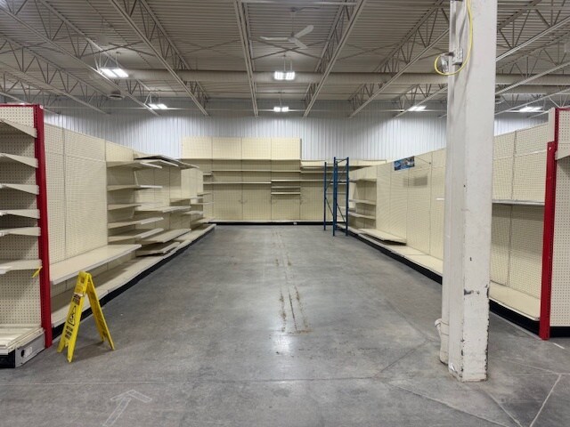 More Photos Of 2954 Ontario St, Perth East Freestanding For Lease