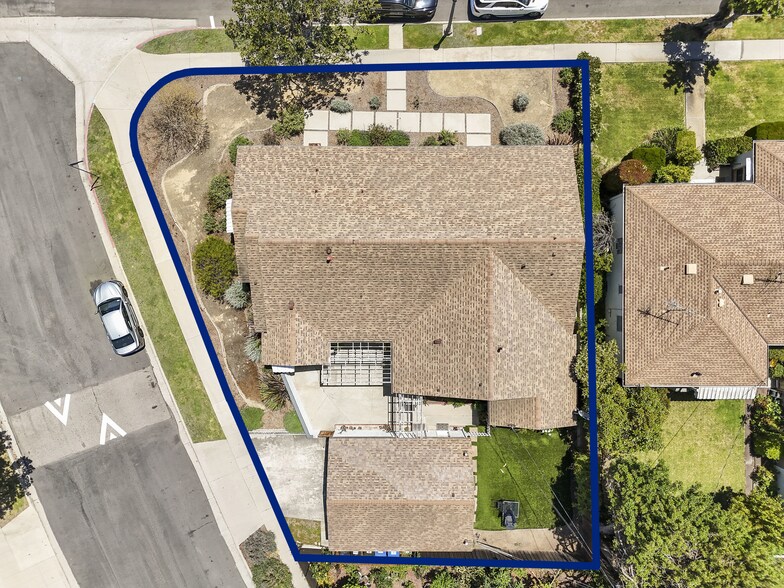 More Photos Of 7801 Flight Ave, Los Angeles Multifamily For Sale