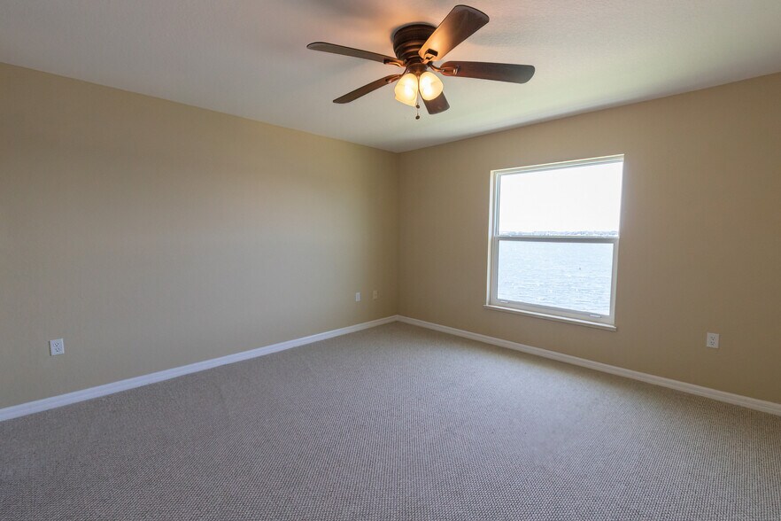 More Photos Of 1900 Oasis Blvd, Sebring Land For Sale