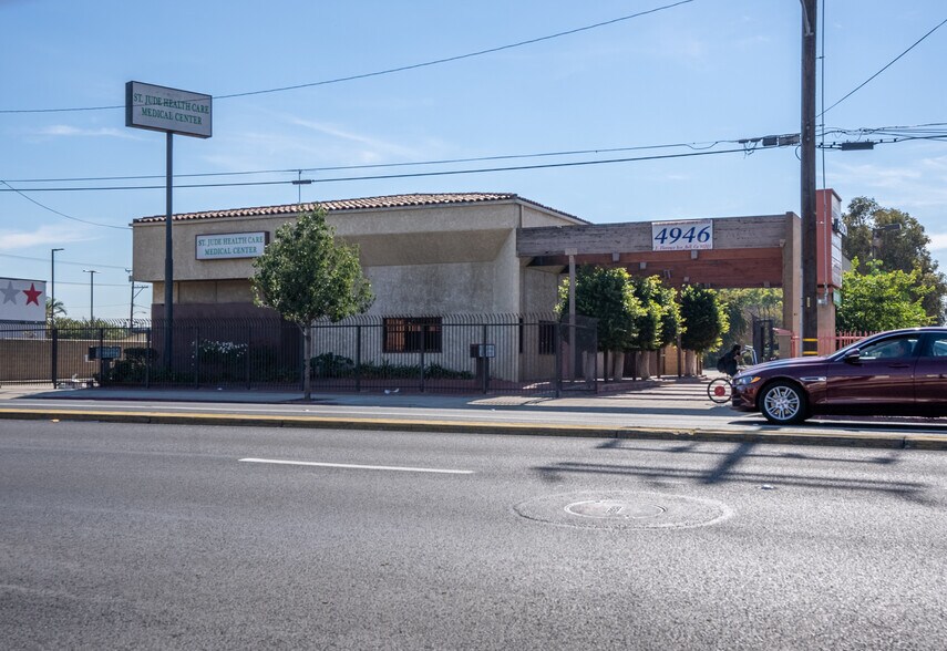 More Photos Of 4946 Florence Ave, Bell Medical For Lease