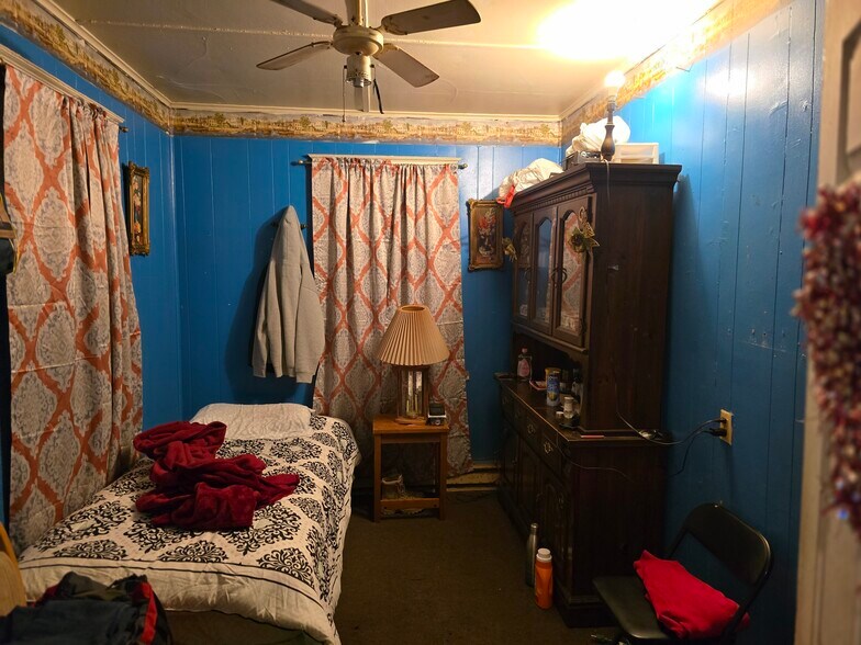 More Photos Of 221 Spring St, Newton Apartments For Sale