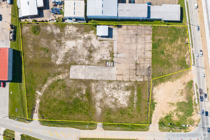 More Photos Of TX-146 & E. Meyer St, Seabrook Land For Sale