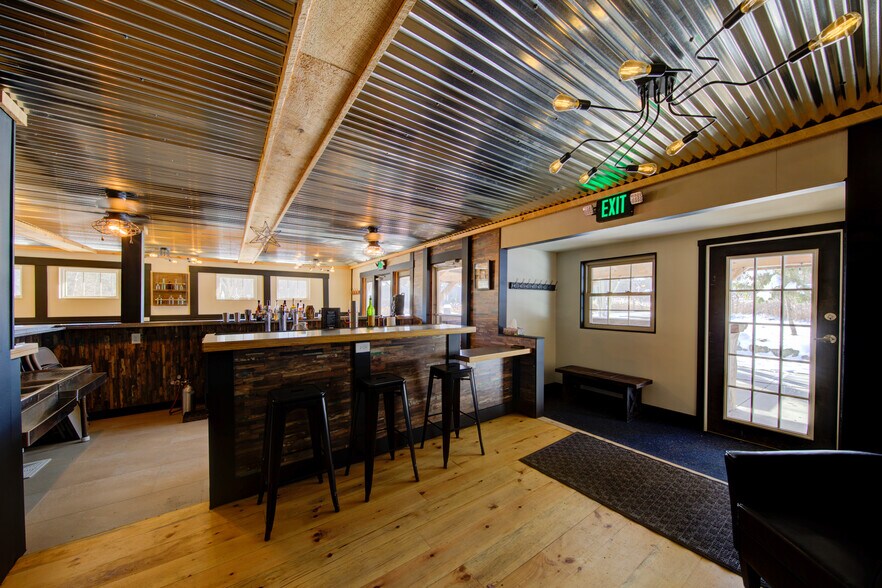 More Photos Of 2930 Rt 43, Averill Park Restaurant For Sale