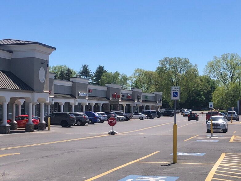 More Photos Of 7608 Oswego Rd, Liverpool Unknown For Lease