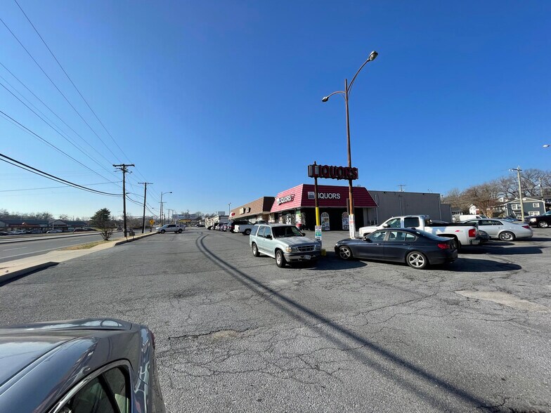 More Photos Of 5946-5950 Martin Luther King Jr Hwy, Capitol Heights General Retail For Lease