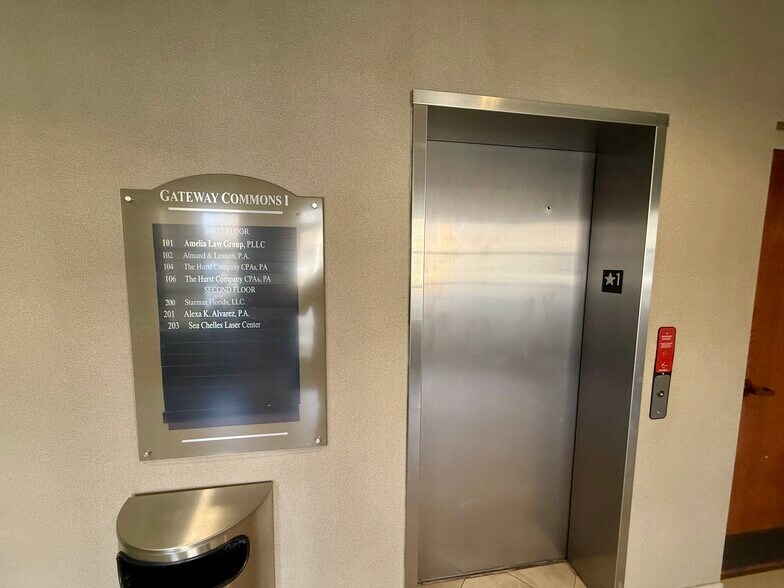 More Photos Of 960194 Gateway Blvd, Fernandina Beach Office For Lease