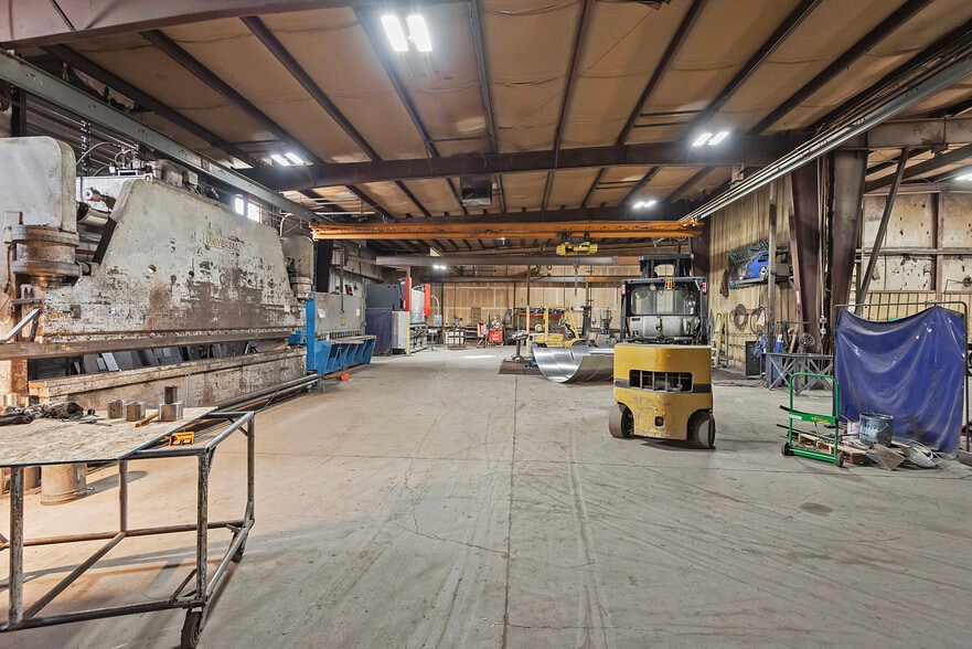 More Photos Of 1926 Pioneer Rd, Salt Lake City Manufacturing For Sale