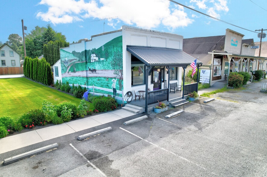 More Photos Of 1415 Pioneer Hwy, Silvana General Retail For Sale