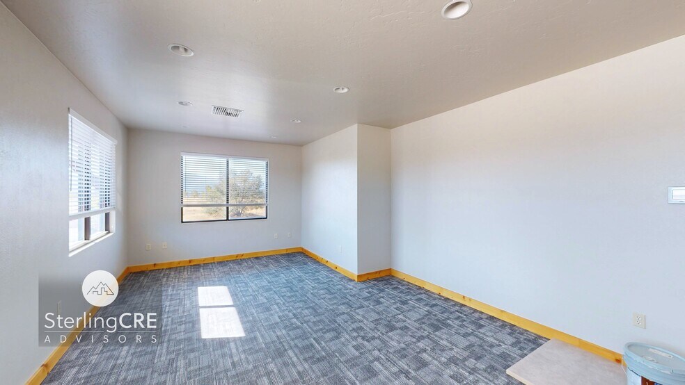 More Photos Of 4404 Expressway, Missoula Flex For Lease