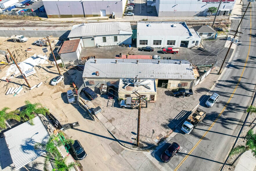 More Photos Of 5005 E Slauson Ave, Vernon Warehouse For Sale
