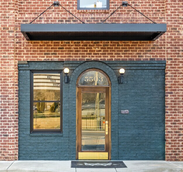 More Photos Of 5503 Main St, Ooltewah Flex For Sale