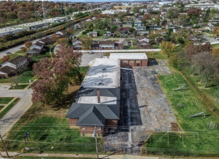 More Photos Of 9707 Chicago Heights Blvd, Saint Louis Specialty For Sale