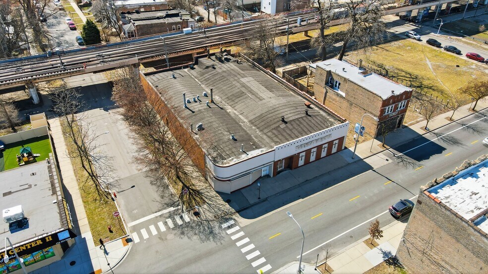 More Photos Of 1505 W 63rd St, Chicago General Retail For Lease