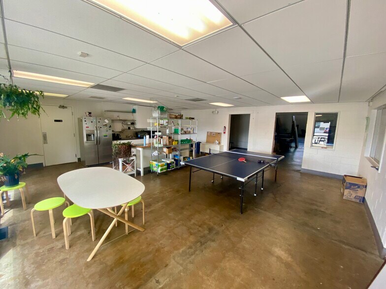 More Photos Of 1860 38th St, Boulder Distribution For Lease