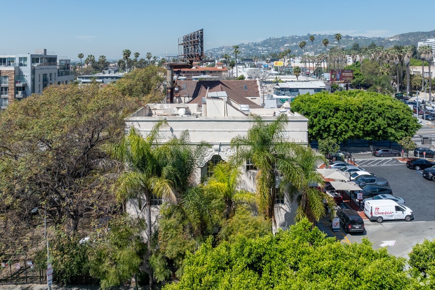 More Photos Of 1441 N McCadden Pl, Los Angeles Showroom For Sale