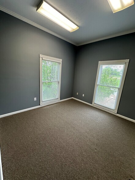 More Photos Of 403 Towne Center Blvd, Ridgeland Medical For Lease