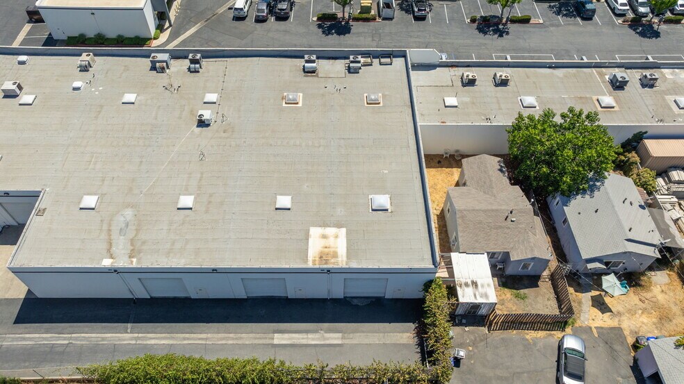 More Photos Of 2-72 N Central Ave, Upland Warehouse For Sale