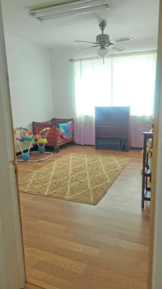 More Photos Of 8822 Angora St, Dallas Religious Facility For Sale