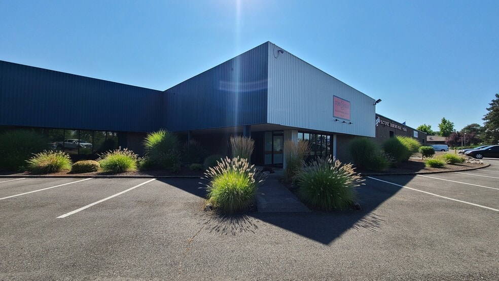 Primary Photo Of 4925 Indian School Rd NE, Salem Warehouse For Lease