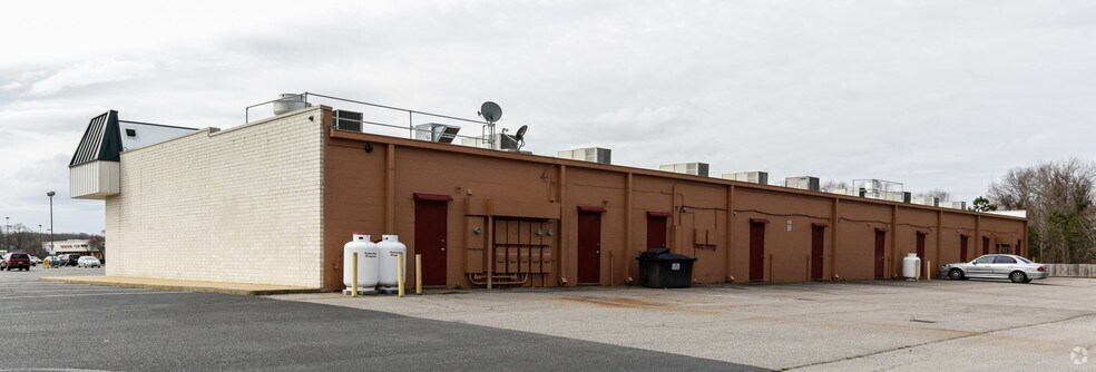 More Photos Of 4520-4644 George Washington Hwy, Portsmouth Storefront For Lease