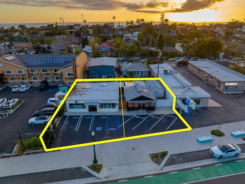More Photos Of 422 N Coast Highway 101, Encinitas Storefront For Lease