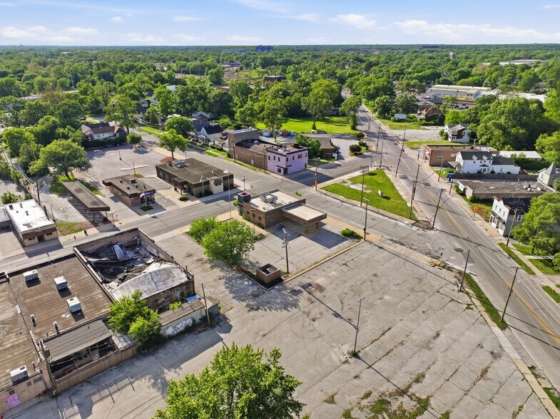 More Photos Of 14121 Doctor Martin Luther King Jr Dr, Dolton Fast Food For Sale
