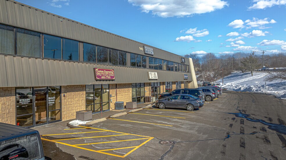 More Photos Of 540 E Main St, Branford Flex For Sale