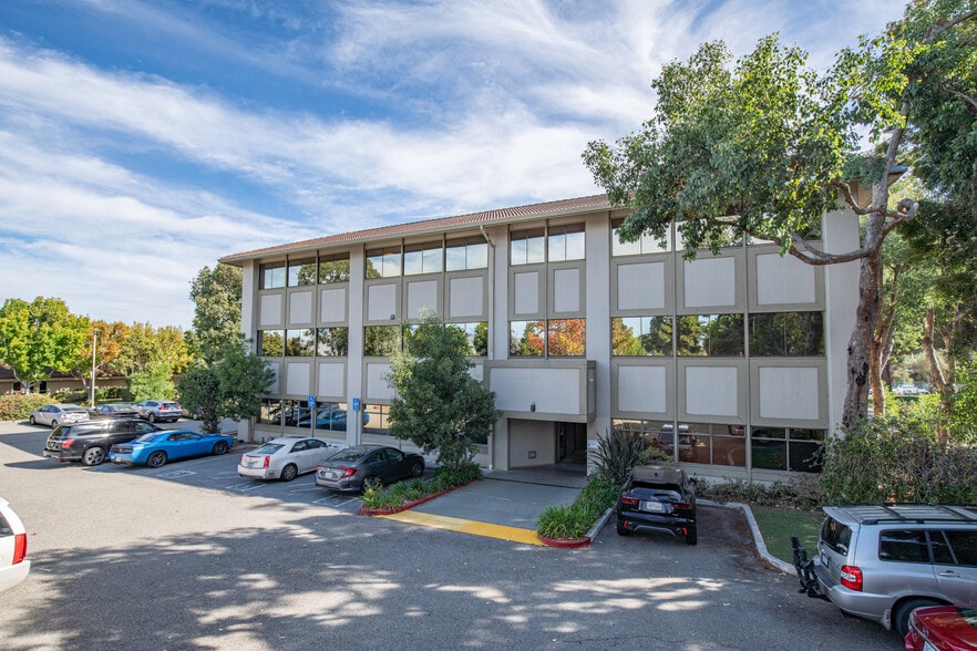 More Photos Of 1001 Sneath Ln, San Bruno Medical For Lease