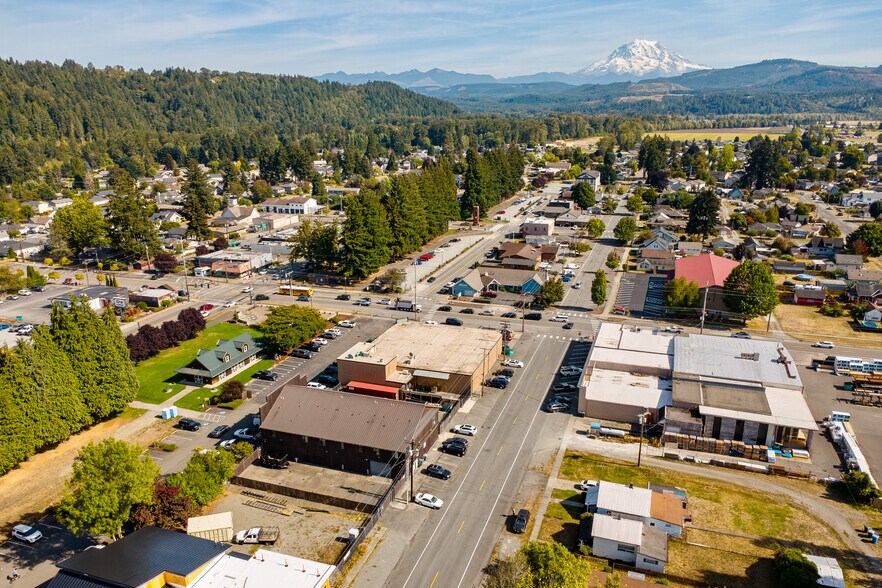 More Photos Of 120 Corrin Ave NW, Orting Office Residential For Lease
