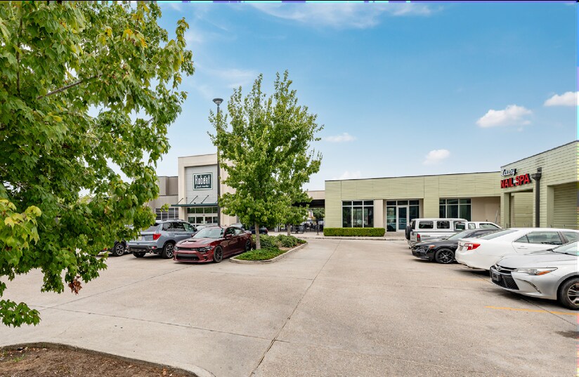 More Photos Of 2222 St Claude Ave, New Orleans Freestanding For Lease