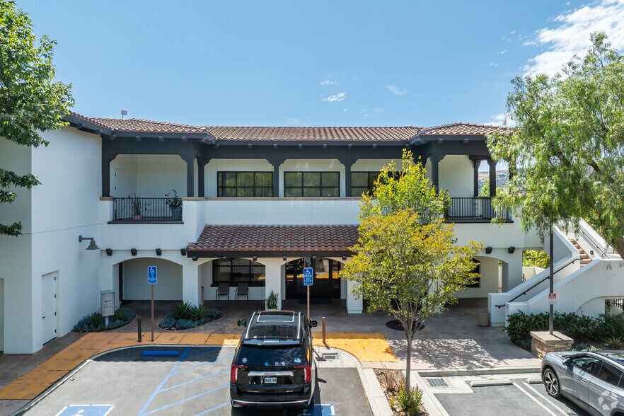 More Photos Of 31601 Avenida Los Cerritos Rd, San Juan Capistrano Office For Lease