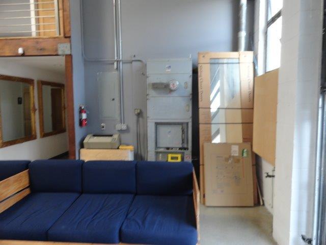 More Photos Of 811 W Gardena Blvd, Gardena Loft Creative Space For Lease