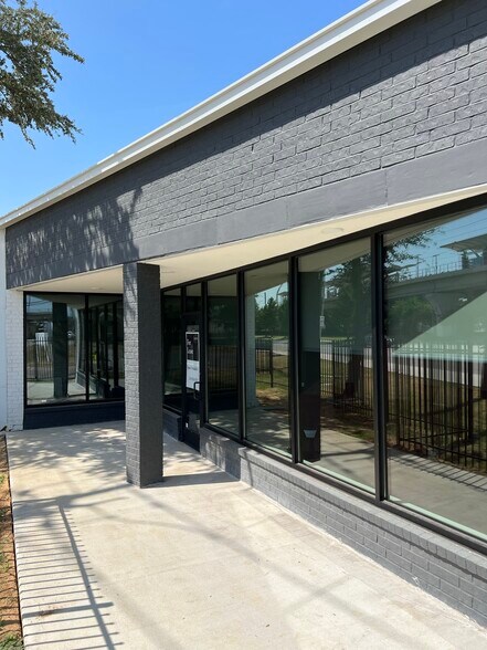 More Photos Of 11363 Denton Dr, Dallas Unknown For Lease